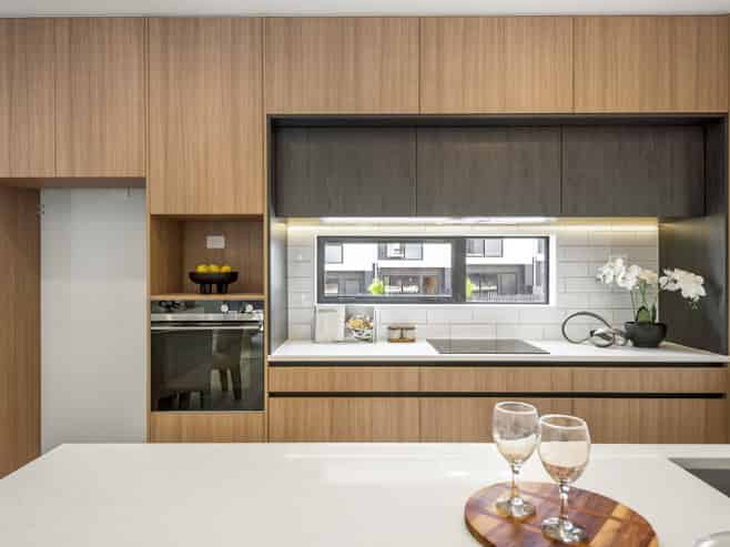 16-18 Handley Avenue, Narrow Neck