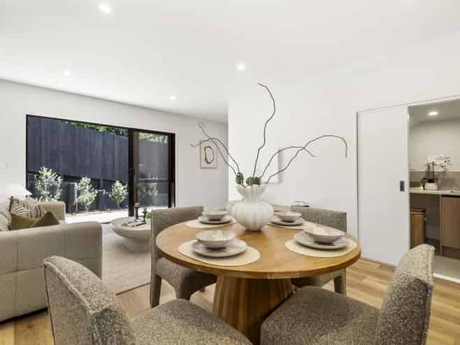 16-18 Handley Avenue, Narrow Neck