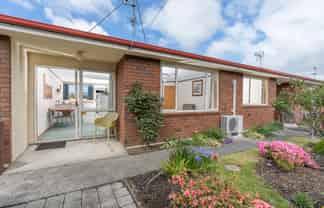 6C Eden Street, Mosgiel