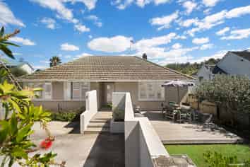 35 Apirana Avenue, Glen Innes