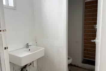 50M² RETAIL / OFFICE SPACE 
