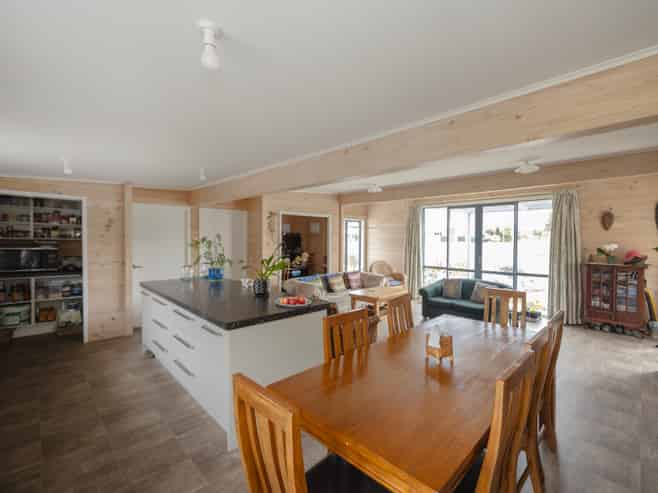 1b Waitaki Drive East, Otematata