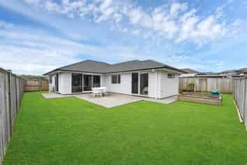 16 LEATHEM CRESCENT, Pokeno
