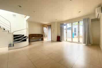 104 Brighton Road, Parnell