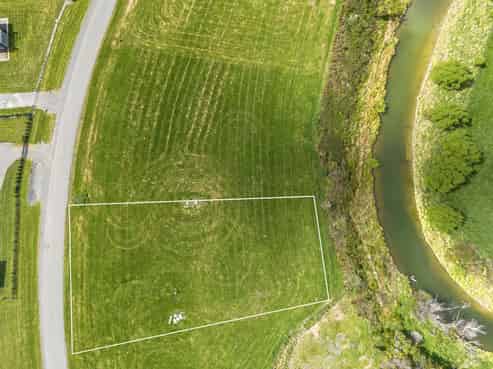 44 Punawaitai Road , Omakere