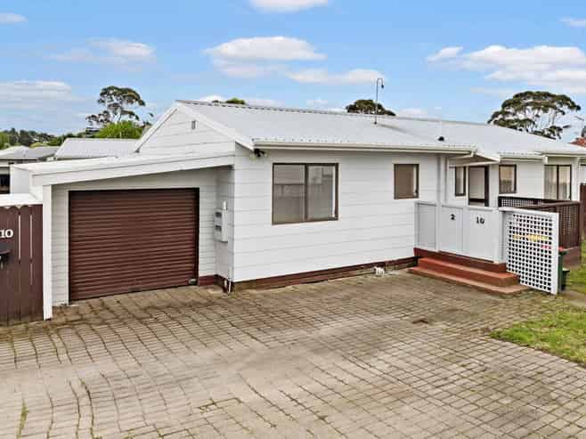 2/10 Trevor Hosken Drive, Wiri