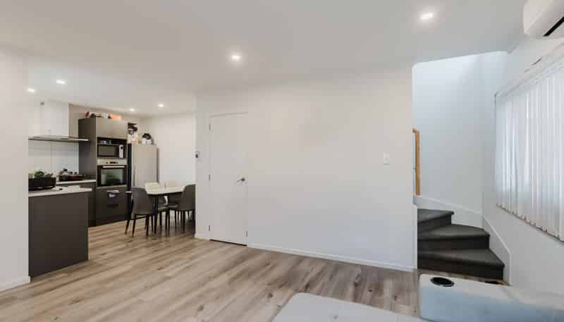 2/70 Cameron Road, Hamilton East