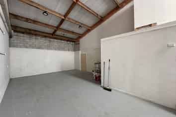 Workshop / Storage Unit for Lease