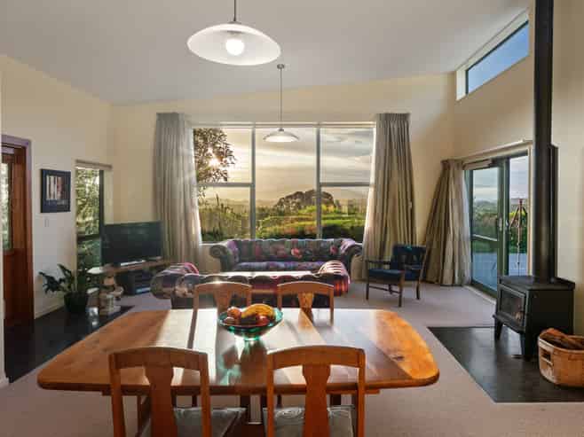 142 Huia Street, WAIKANAE