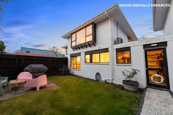 2/91 Beachville Road, Redcliffs