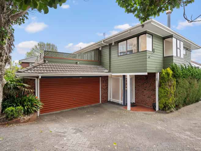 77 Kitchener Road, Milford