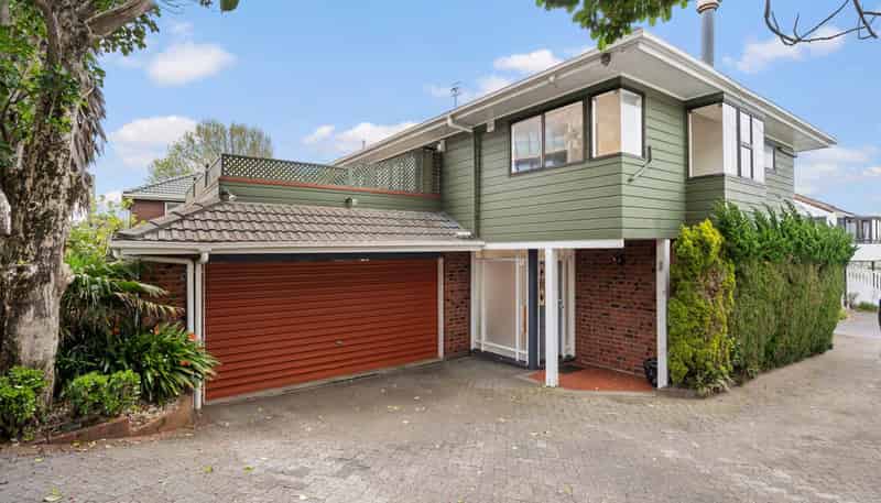 77 Kitchener Road, Milford