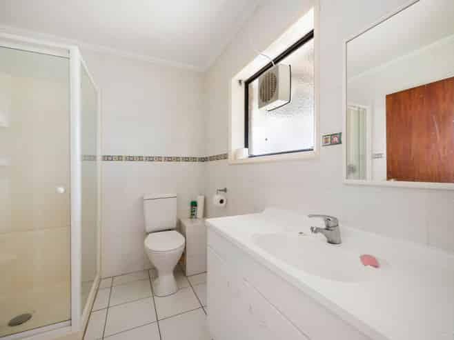 77 Kitchener Road, Milford