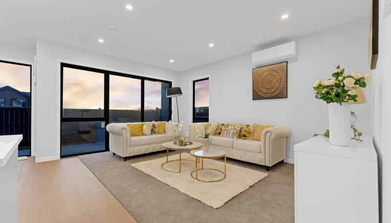 8 Hampshire Lane, Karaka