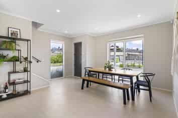 23 Kukuwai Cres, Red Beach