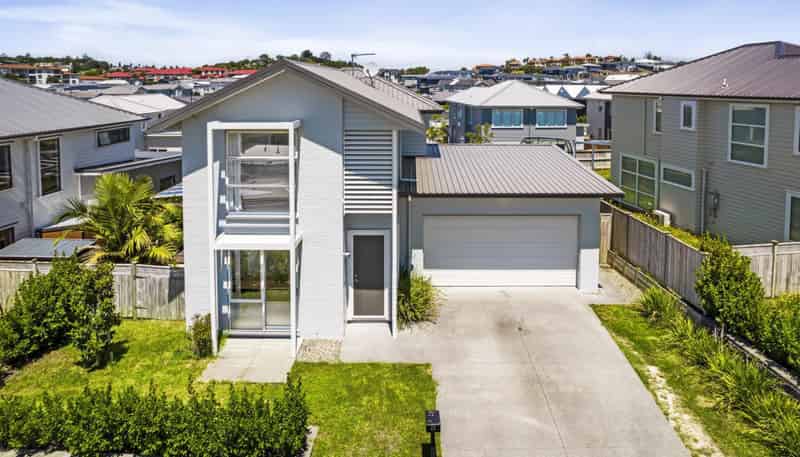 23 Kukuwai Cres, Red Beach