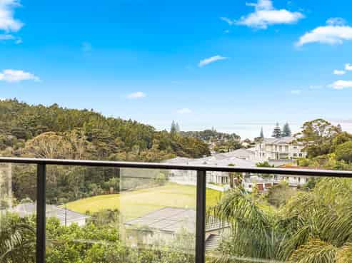 48 Roberta Crescent, Orewa