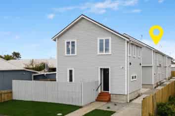 9C Matlock Street, Woolston