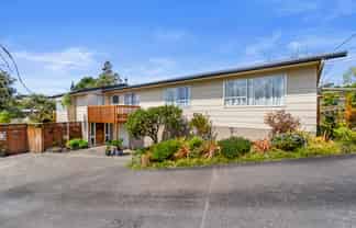 368 Whangaparaoa Road, Stanmore Bay