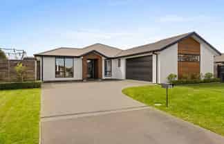 61 Cassidy Avenue, Lincoln