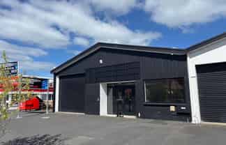 Trade Haven on Lake Rd