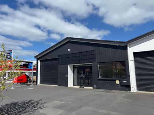 Trade Haven on Lake Rd