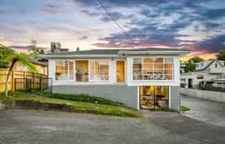 9 Wilson Road, Glen Eden