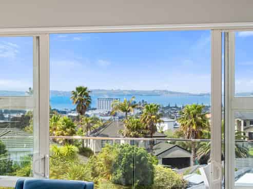 56 Waldorf Crescent, Orewa