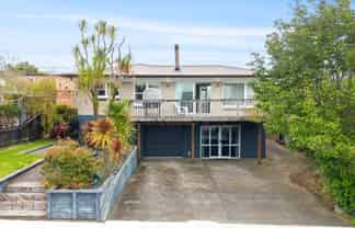 4 Moloney Terrace, Pukekohe