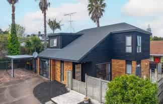 4/72 Moore Street, Howick