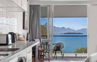 Unit 120/4 Lake Avenue, Frankton