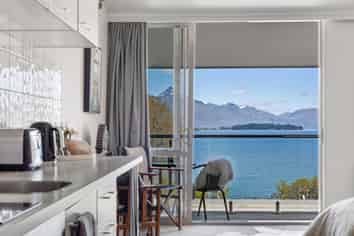 Unit 120/4 Lake Avenue, Frankton