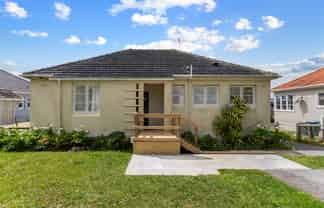 69 Herdman Street, Waterview