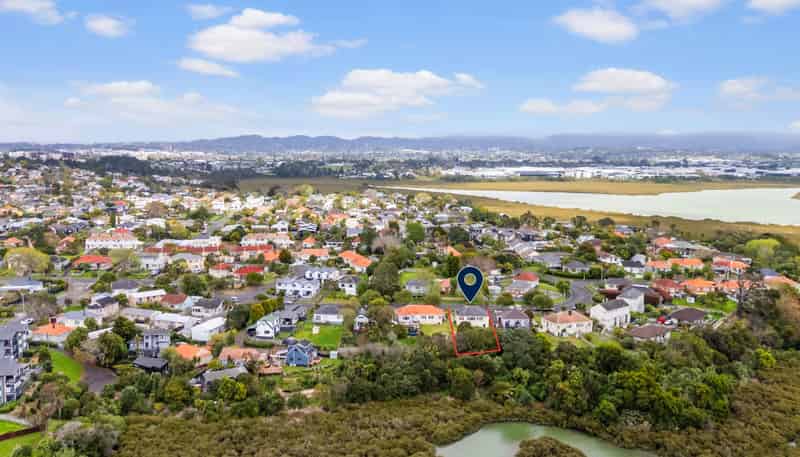 69 Herdman Street, Waterview