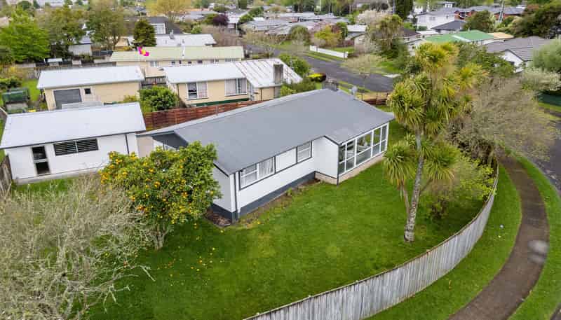1 Claremont Avenue, Chartwell
