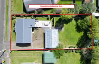 7 Hennessy Street East, Foxton Beach