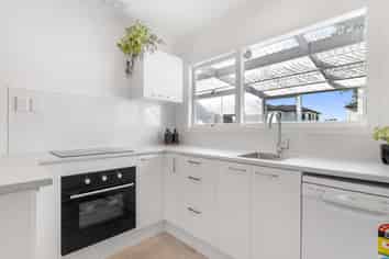 4/49 Russell Road, Manurewa