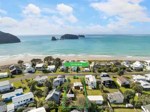 129 Pipi Road, Whangamata