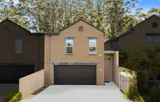 329 Millwater Parkway, Millwater