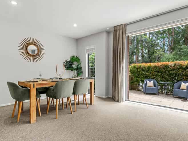 329 Millwater Parkway, Millwater