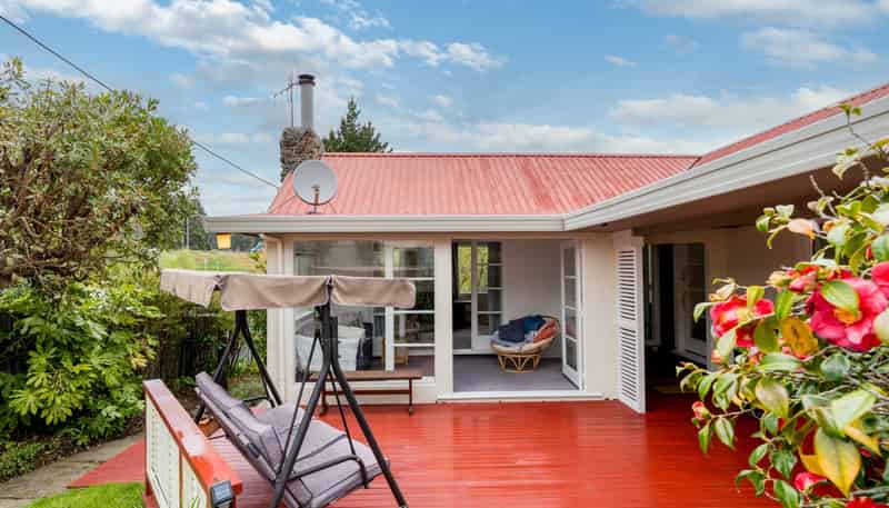 20 Waldron Crescent, Green Island