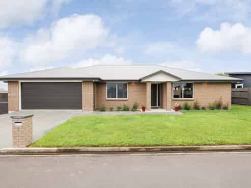 2 D'urville Place, Kelvin Grove