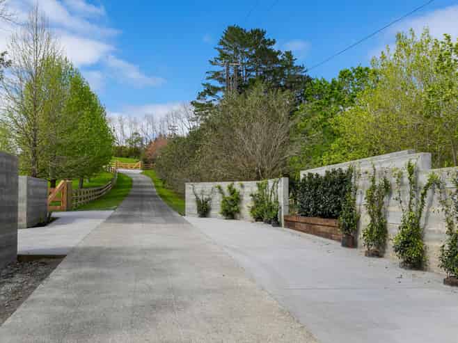 41 Robinson Road, Coatesville