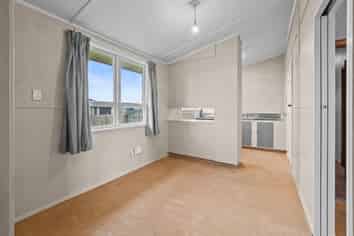 131 Trevors Road, Hampstead