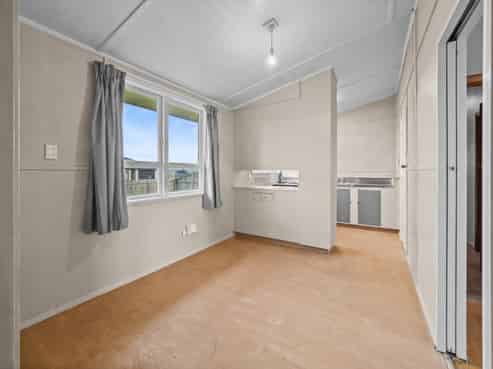 131 Trevors Road, Hampstead