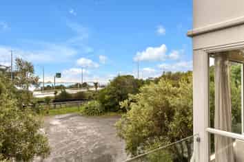 3/36 Settlers Crescent, Ferrymead