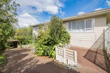 5 Celeste Place, Glenfield