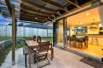 16 Percy Greens, Silverdale