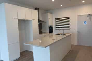 401/4 Reads Quay, Gisborne