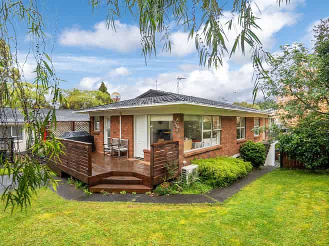2/110 Monarch Avenue, Hillcrest